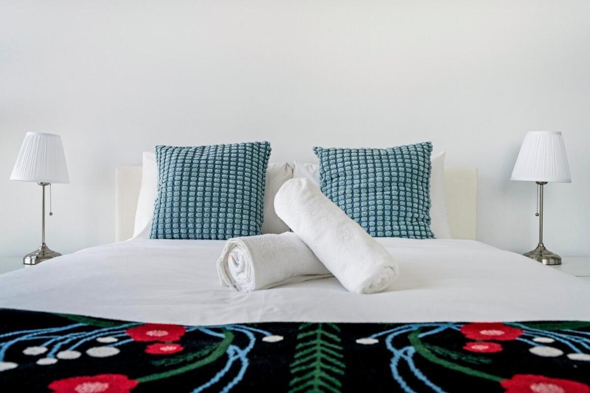 Appartamento Stylish 2br With Pool & Views Near Parramatta *